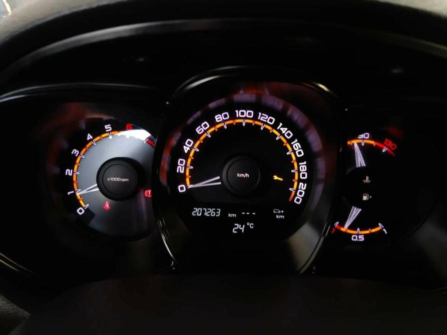Lada (ВАЗ) Vesta I Набережные Челны  - изображение 10