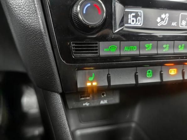 Skoda Rapid I с пробегом 2017 года, цена 1 122 000 рублей, 156456 км, лифтбек, Автокод Объявления