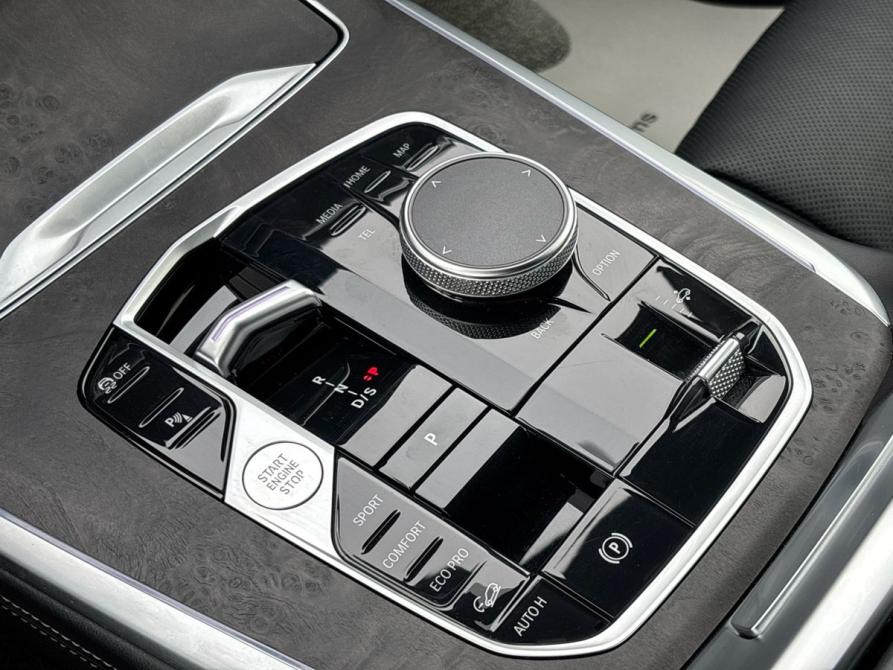 BMW X7 I (G07) Рестайлинг Пермь  - изображение 30