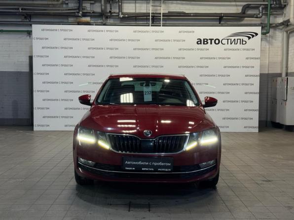 Skoda Octavia III (A7) Рестайлинг с пробегом 2018 года, цена 1 799 000 рублей, 197000 км, лифтбек, Автокод Объявления