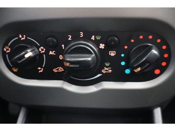 Renault Sandero I с пробегом 2013 года, цена 615 500 рублей, 162073 км, хэтчбек, Автокод Объявления