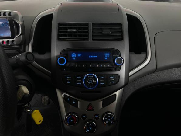 Chevrolet Aveo II с пробегом 2014 года, цена 674 000 рублей, 116981 км, седан, Автокод Объявления