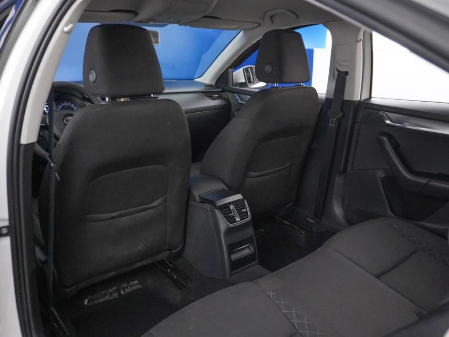 Skoda Octavia III (A7) Рестайлинг Москва  - изображение 11