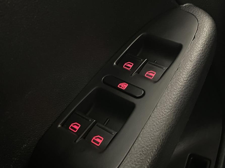 Volkswagen Jetta VI Великий Новгород  - изображение 18