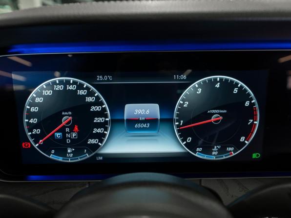 Mercedes-Benz E-Класс V (W213 S213 C238) с пробегом 2020 года, цена 4 140 000 рублей, 65030 км, седан, Автокод Объявления