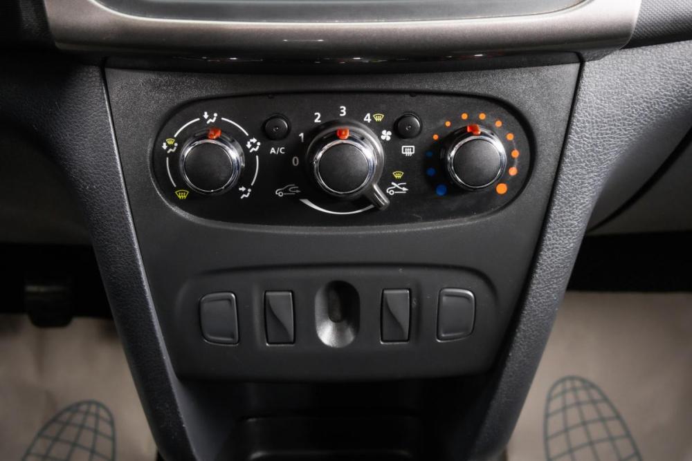 Renault Sandero II Рестайлинг Пермь  - изображение 16