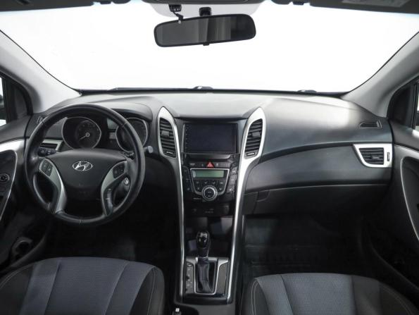 Hyundai i30 II Рестайлинг с пробегом 2016 года, цена 886 000 рублей, 304179 км, хэтчбек, Автокод Объявления