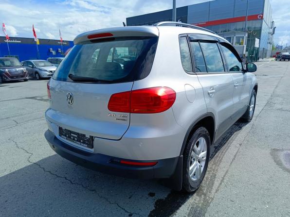 Volkswagen Tiguan I Рестайлинг с пробегом 2016 года, цена 1 879 995 рублей, 118240 км, внедорожник, Автокод Объявления