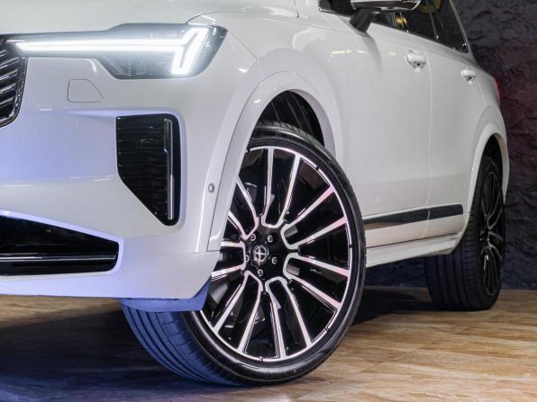 Новый Volvo XC90 II Рестайлинг 2 2026 года, цена 11 000 000 рублей, внедорожник, Автокод Объявления