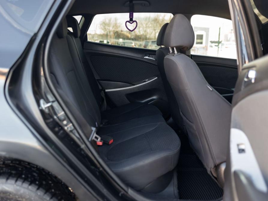 Hyundai Solaris I Новосибирск  - изображение 17