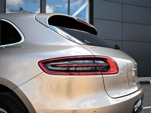Porsche Macan I с пробегом 2015 года, цена 2 469 000 рублей, 109078 км, внедорожник, Автокод Объявления