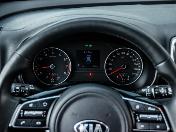 Kia Sportage IV Рестайлинг с пробегом 2020 года, цена 2 640 000 рублей, 73413 км, внедорожник, Автокод Объявления