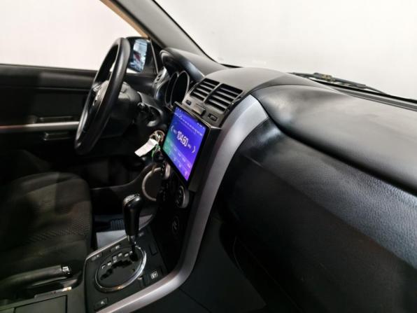 Suzuki Grand Vitara II Рестайлинг с пробегом 2011 года, цена 890 100 рублей, 232303 км, внедорожник, Автокод Объявления