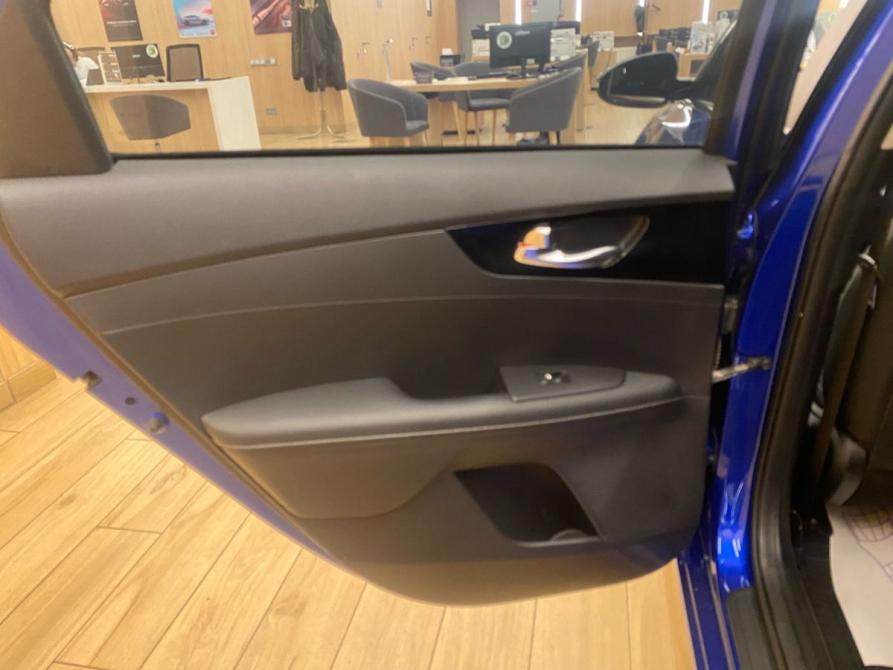 Kia Cerato IV Рестайлинг Санкт-Петербург  - изображение 11