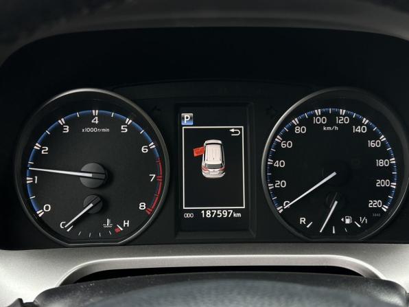 Toyota RAV4 IV (XA40) Рестайлинг с пробегом 2016 года, цена 2 140 000 рублей, 187597 км, внедорожник, Автокод Объявления
