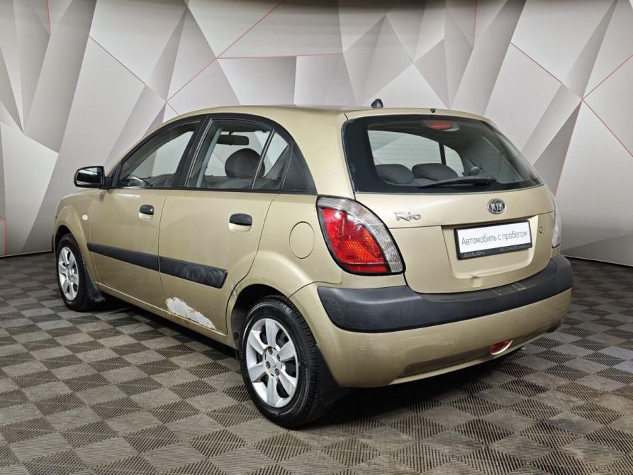 Kia Rio II Москва  - изображение 4
