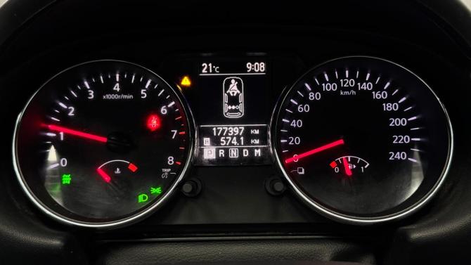 Nissan Qashqai I Рестайлинг с пробегом 2012 года, цена 1 090 000 рублей, 177397 км, внедорожник, Автокод Объявления