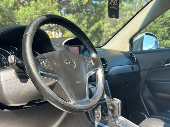 Opel Antara I Рестайлинг с пробегом 2013 года, цена 829 000 рублей, 212816 км, внедорожник, Автокод Объявления