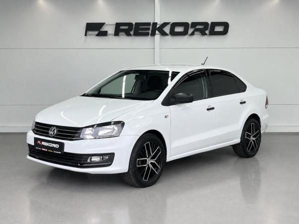 Volkswagen Polo V Рестайлинг с пробегом 2018 года, цена 1 139 000 рублей, 53791 км, седан, Автокод Объявления