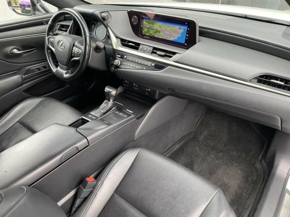 Lexus ES VII с пробегом 2020 года, цена 3 990 000 рублей, 137475 км, седан, Автокод Объявления