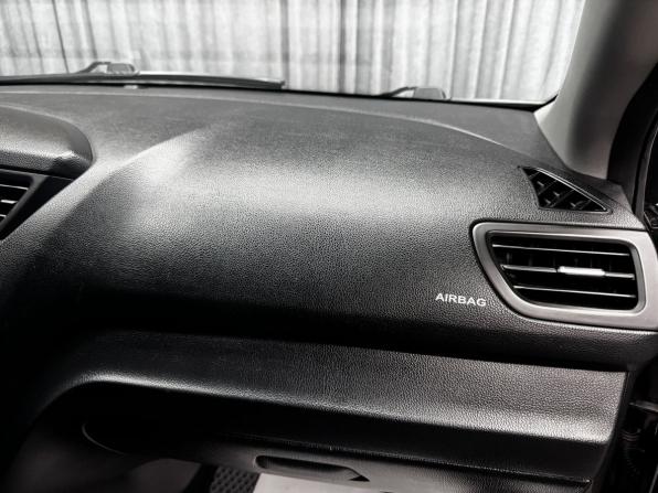 Kia Rio III Рестайлинг с пробегом 2015 года, цена 888 000 рублей, 194916 км, седан, Автокод Объявления