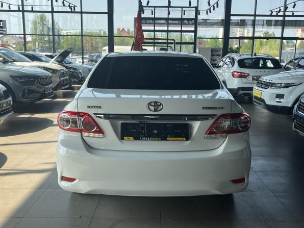 Toyota Corolla X (E140 E150) Рестайлинг с пробегом 2012 года, цена 1 000 000 рублей, 236000 км, седан, Автокод Объявления