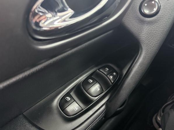 Nissan Qashqai II Рестайлинг с пробегом 2021 года, цена 1 899 000 рублей, 111000 км, внедорожник, Автокод Объявления