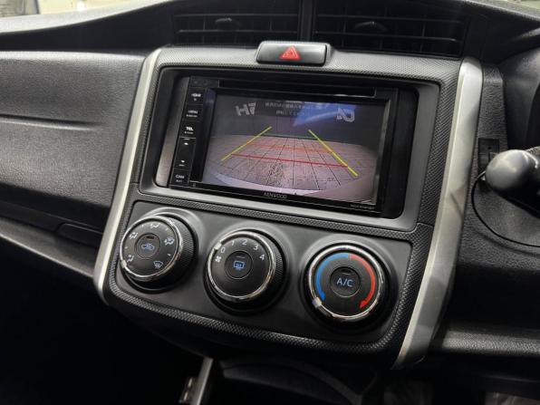 Toyota Corolla XI (E160 E170) Рестайлинг 2 с пробегом 2019 года, цена 1 284 000 рублей, 132082 км, универсал, Автокод Объявления