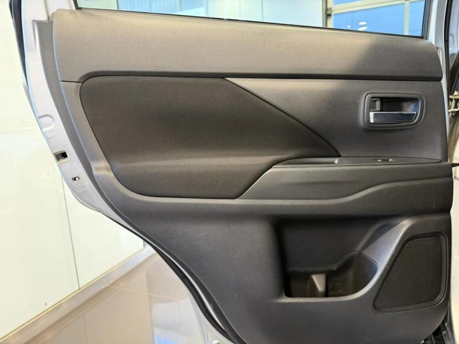 Mitsubishi Outlander III Рестайлинг 3 Подольск  - изображение 15