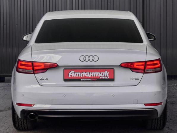 Audi A4 V (B9) с пробегом 2016 года, цена 1 750 000 рублей, 233810 км, седан, Автокод Объявления