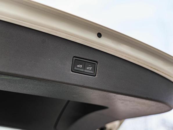 Volkswagen Tiguan II с пробегом 2018 года, цена 2 650 000 рублей, 112442 км, внедорожник, Автокод Объявления
