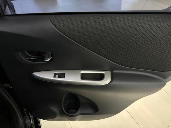 Toyota Ractis I с пробегом 2010 года, цена 850 000 рублей, 84928 км, хэтчбек, Автокод Объявления