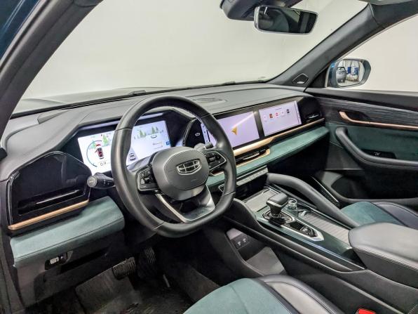 Geely Monjaro I с пробегом 2023 года, цена 3 200 000 рублей, 66473 км, внедорожник, Автокод Объявления
