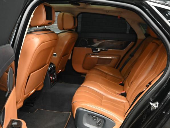 Jaguar XJ IV (X351) с пробегом 2013 года, цена 1 465 000 рублей, 157453 км, седан, Автокод Объявления