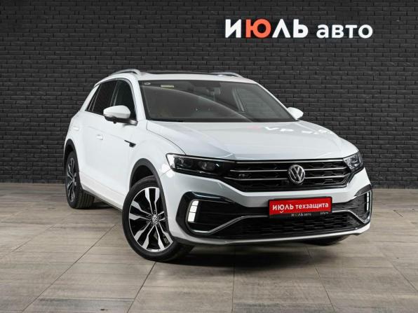 Volkswagen T-Roc I (China Market) с пробегом 2020 года, цена 2 400 000 рублей, 45409 км, внедорожник, Автокод Объявления