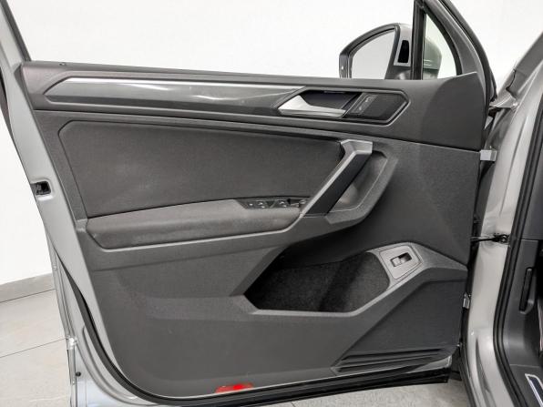 Volkswagen Tiguan II с пробегом 2020 года, цена 3 250 000 рублей, 76255 км, внедорожник, Автокод Объявления