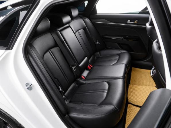 Kia K5 III с пробегом 2022 года, цена 3 189 000 рублей, 89688 км, седан, Автокод Объявления