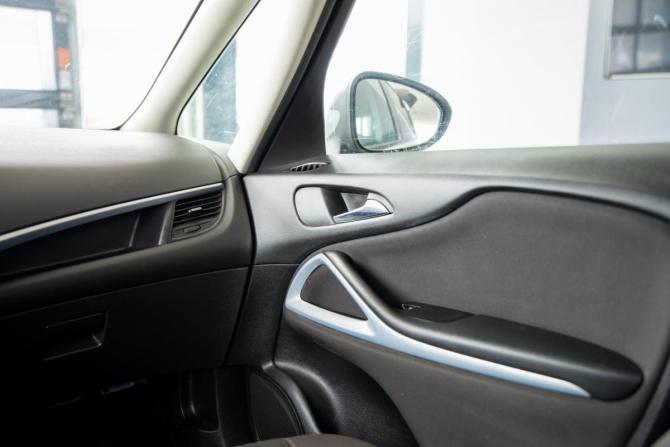 Opel Zafira C Рестайлинг с пробегом 2017 года, цена 2 050 000 рублей, 187418 км, минивэн, Автокод Объявления