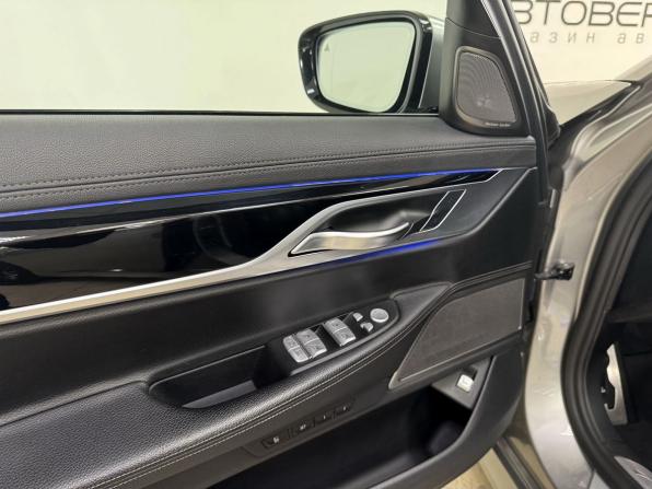 BMW 7 серии VI (G11/G12) Рестайлинг с пробегом 2020 года, цена 5 890 000 рублей, 95388 км, седан, Автокод Объявления