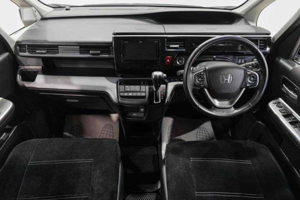 Honda Stepwgn V Рестайлинг Новокузнецк  - изображение 19
