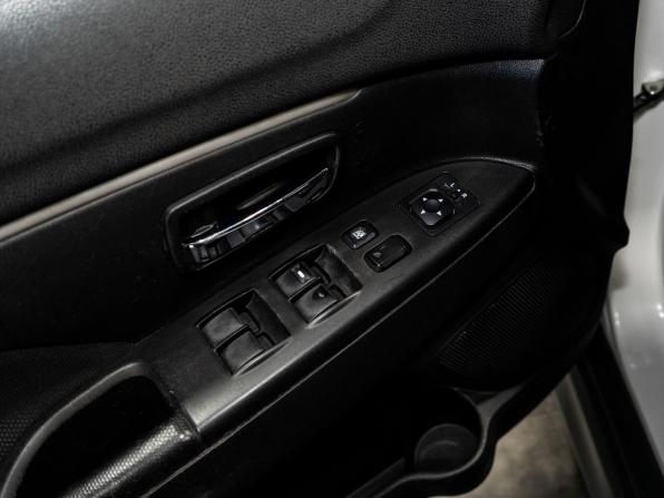 Mitsubishi ASX I с пробегом 2010 года, цена 1 145 000 рублей, 281972 км, внедорожник, Автокод Объявления