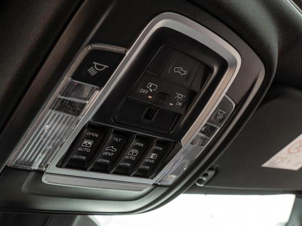 Ram 1500 V Рестайлинг с пробегом 2025 года, цена 9 800 000 рублей, 1572 км, offers.body_type.unknown, Автокод Объявления