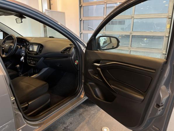 Lada (ВАЗ) Vesta I с пробегом 2019 года, цена 742 000 рублей, 67450 км, седан, Автокод Объявления