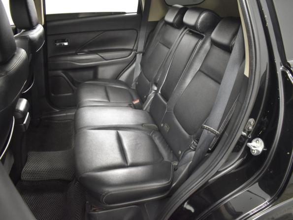Mitsubishi Outlander III Рестайлинг с пробегом 2014 года, цена 1 670 200 рублей, 113760 км, внедорожник, Автокод Объявления