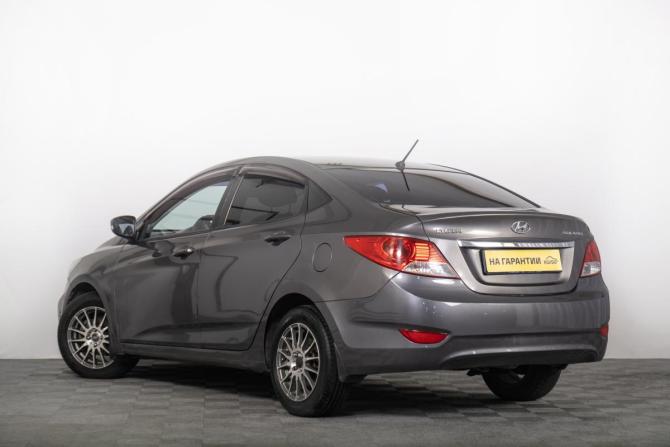 Hyundai Solaris I с пробегом 2011 года, цена 739 000 рублей, 210000 км, седан, Автокод Объявления