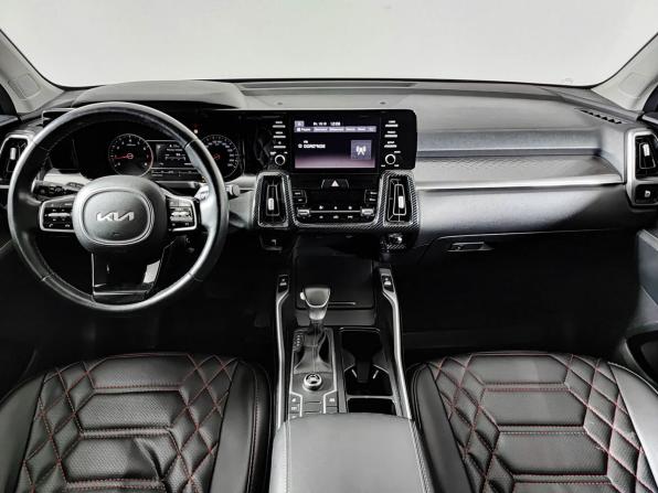 Kia Sorento IV с пробегом 2023 года, цена 4 350 000 рублей, 49553 км, внедорожник, Автокод Объявления