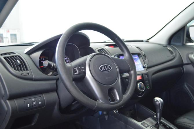Kia Cerato II с пробегом 2009 года, цена 649 000 рублей, 230000 км, седан, Автокод Объявления