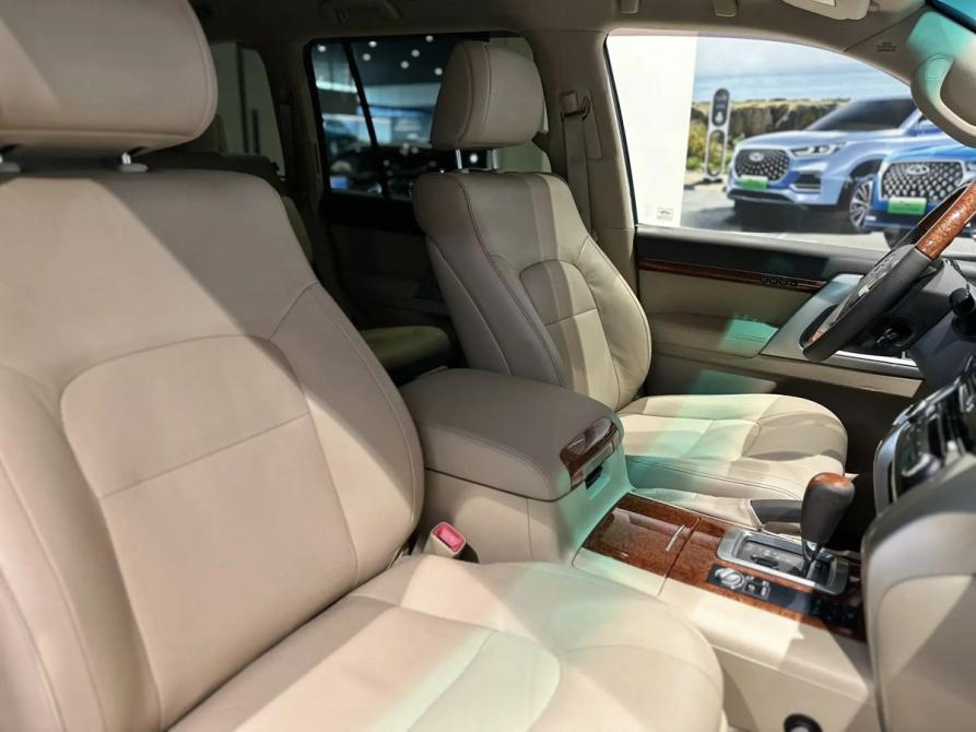 Toyota Land Cruiser 200 Series Рестайлинг 1 Новосибирск  - изображение 21