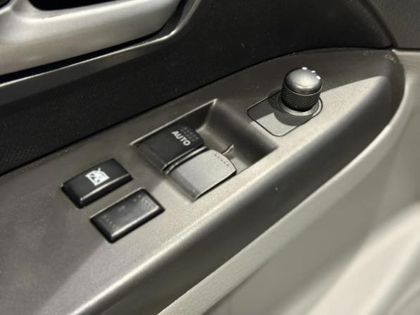 Suzuki SX4 I (Classic) Рестайлинг с пробегом 2013 года, цена 970 000 рублей, 89000 км, хэтчбек, Автокод Объявления