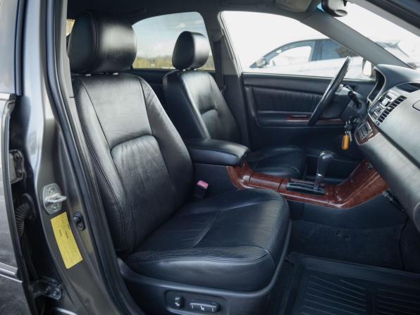 Toyota Camry V (XV30) Рестайлинг с пробегом 2005 года, цена 885 000 рублей, 271112 км, седан, Автокод Объявления